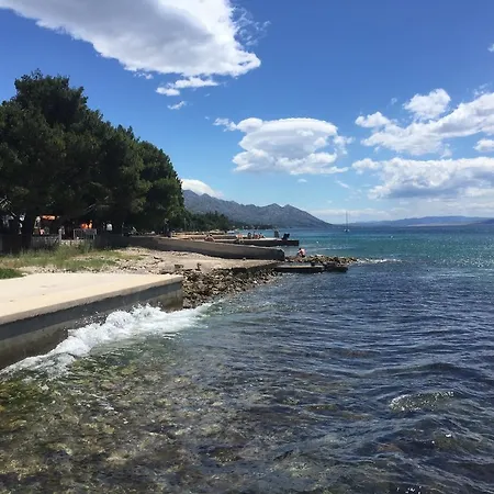 Vedrana Apartmán *